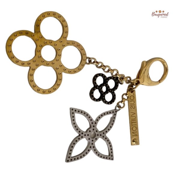 Authentic LOUIS VUITTON Goldtone Tapage Key Holder And Bag Charm - CK 1121 - Picture 8 of 13